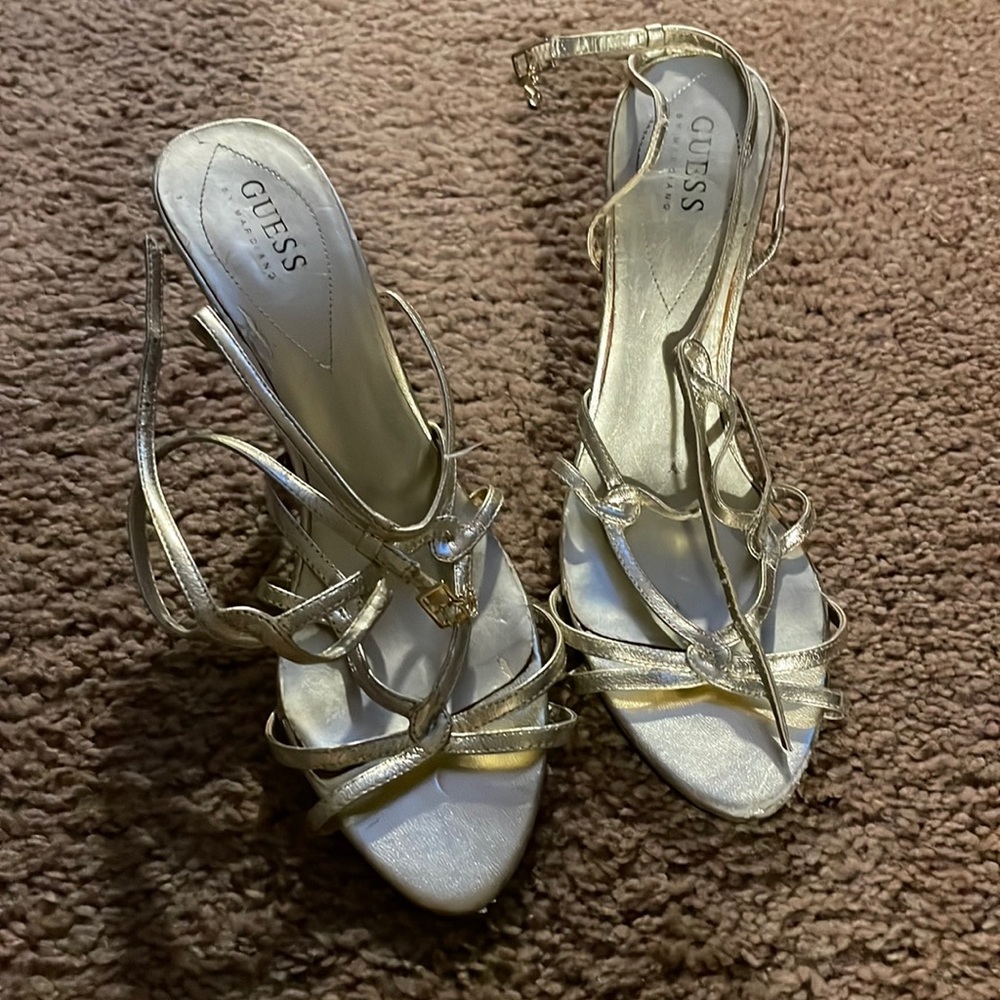 Gold Size 9 Guess Heels